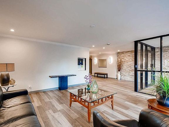 4th image of 1200 N Vine St APT 2G