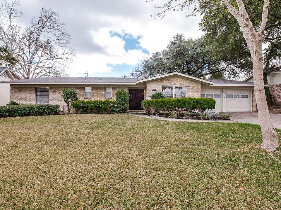 1st image of 3218 Burnside Dr