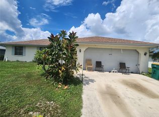 3079 Saint James St, Pt Charlotte, FL 33952