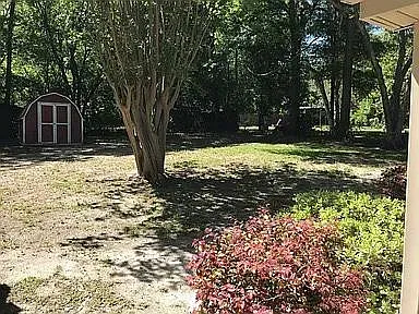 513 Tyler St — Photo 12
