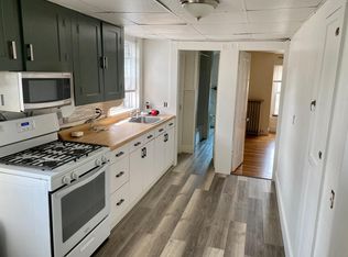 178 Maple St #2, Danvers, MA 01923