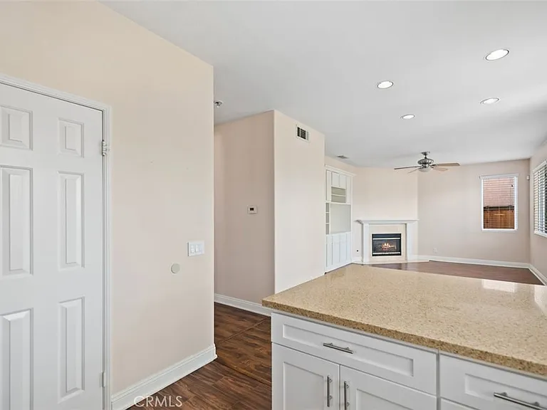 9 Acorn Rdg — Photo 21