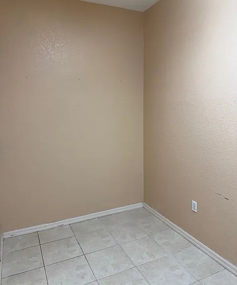 8013 SW 134th Loop — Photo 17