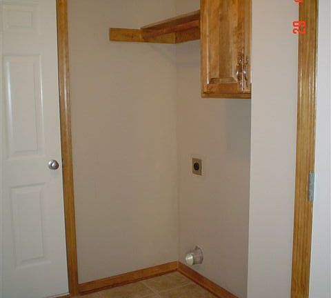 5th image of 1910 S Arrowhead Ct