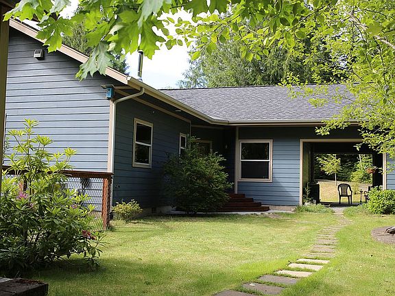 3rd image of 2633 Western Dr