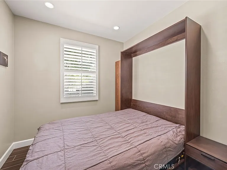 357 Laurel — Photo 25