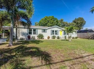 707 N Lockwood Ridge Rd, Sarasota, FL 34237
