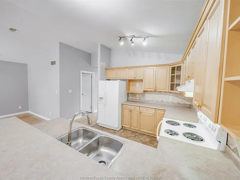 4231 Whiskey Ave — Photo 11