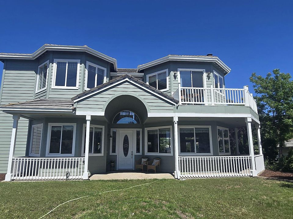 2nd image of 6242 Bluff View Rd