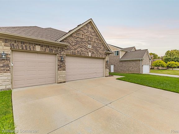 4th image of 5157 Trailwood Ln