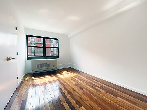 5th image of 275 W 140th St APT 5C