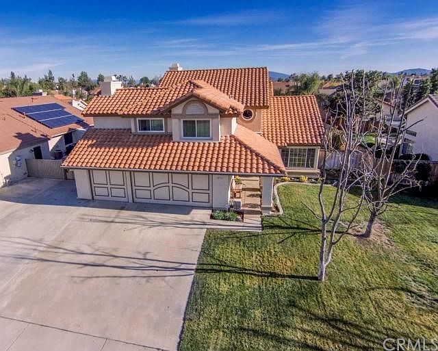 1st image of 25429 Lacebark Dr