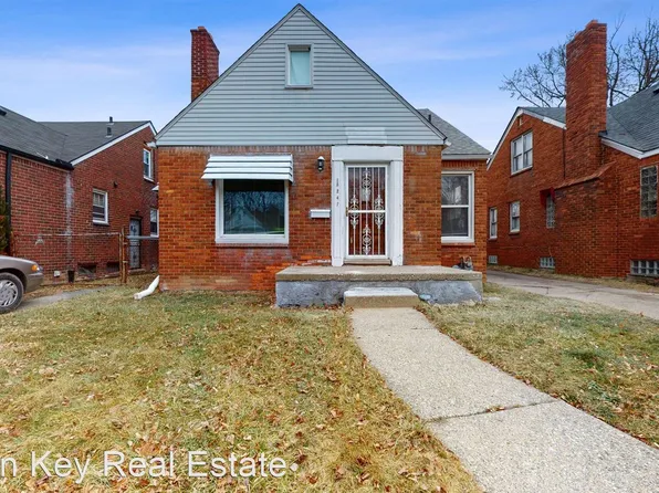 15247 Young St, Detroit, MI 48205