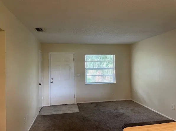 7705 New Hampshire Dr APT A, Tampa, FL 33619