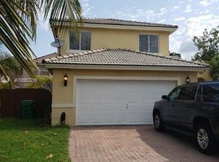 15723 SW 82nd St, Miami, FL 33193