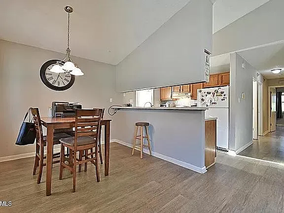 1701 Woodpointe Dr — Photo 5