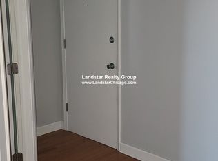 5039 N Clark St #3, Chicago, IL 60640