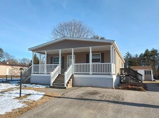 8 Rudman Dr, Rochester, NH 03839