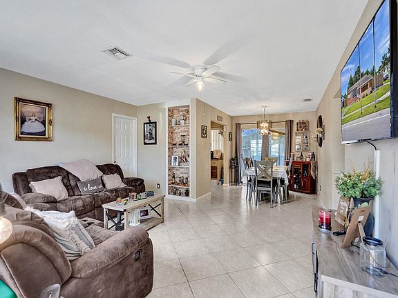 2nd image of 1451 NW 61st Avenue
