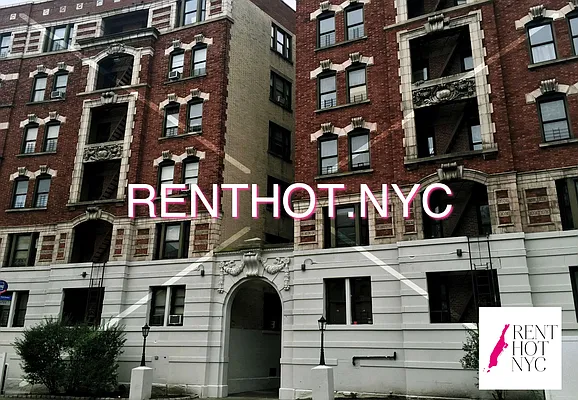 Rented by Weissman Realty | media 20