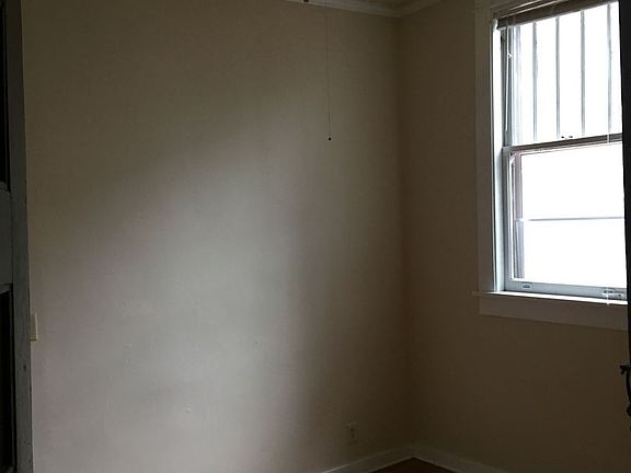 5th image of 2111 Belmont Blvd APT 1