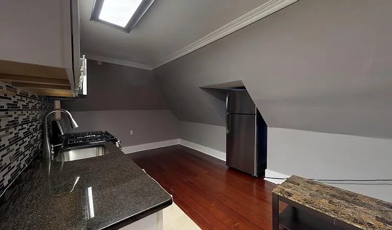 315 S Beech St #12 — Photo 8