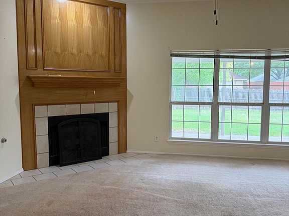 3rd image of 3514 Shadyhill Dr
