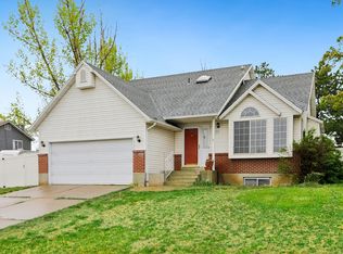 262 W 1850 N, Layton, UT 84041