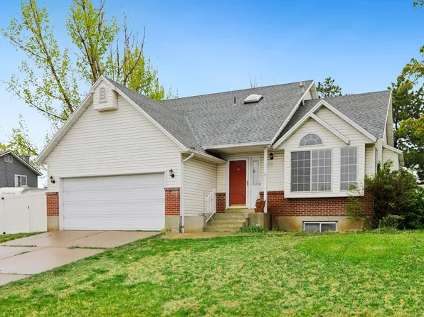 262 W 1850 N, Layton, UT 84041