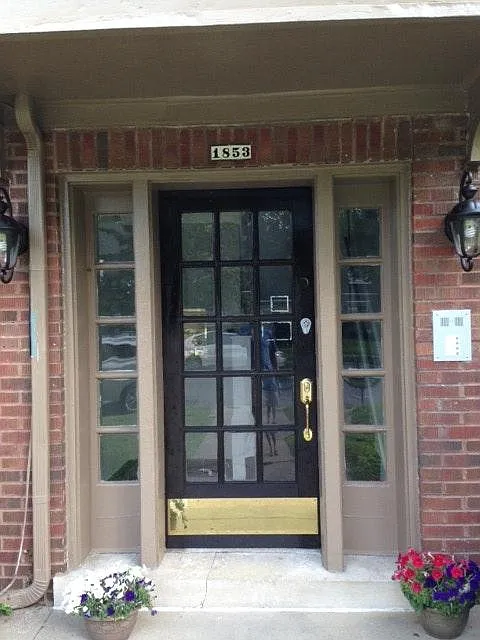 2 bed, 900 sqft, $1,295 — Photo 2