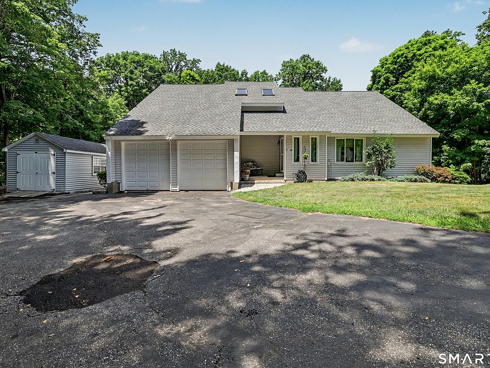 1st image of 15 Briarwood Drive