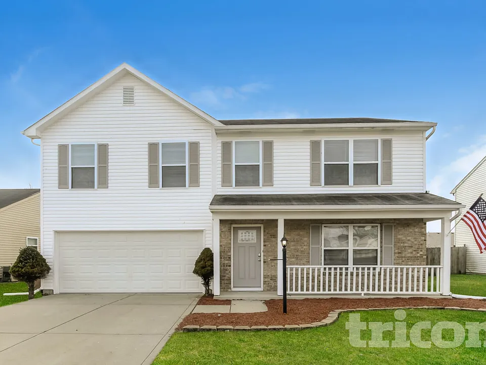 2195 Lakecrest Dr