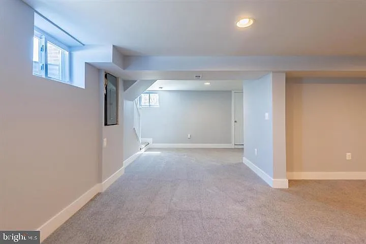 105 Meadow Rd — Photo 29