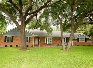 10639 Royal Springs Dr, Dallas, TX 75229