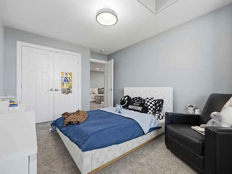 1305 Hainstock Way SW — Photo 35