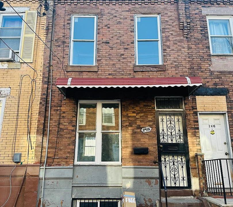1st image of 2418 S Franklin St