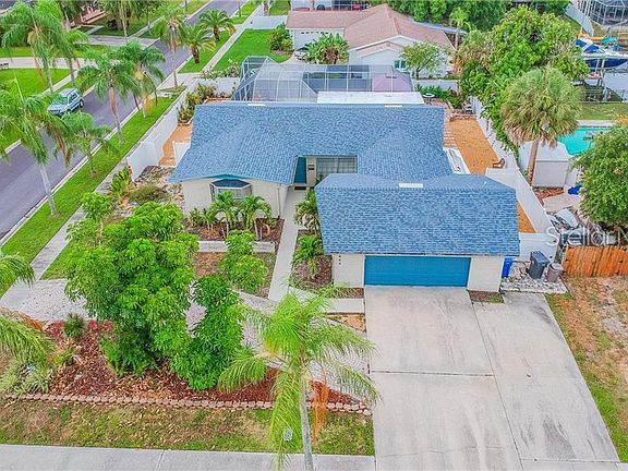 4th image of 8444 Flagstone Dr