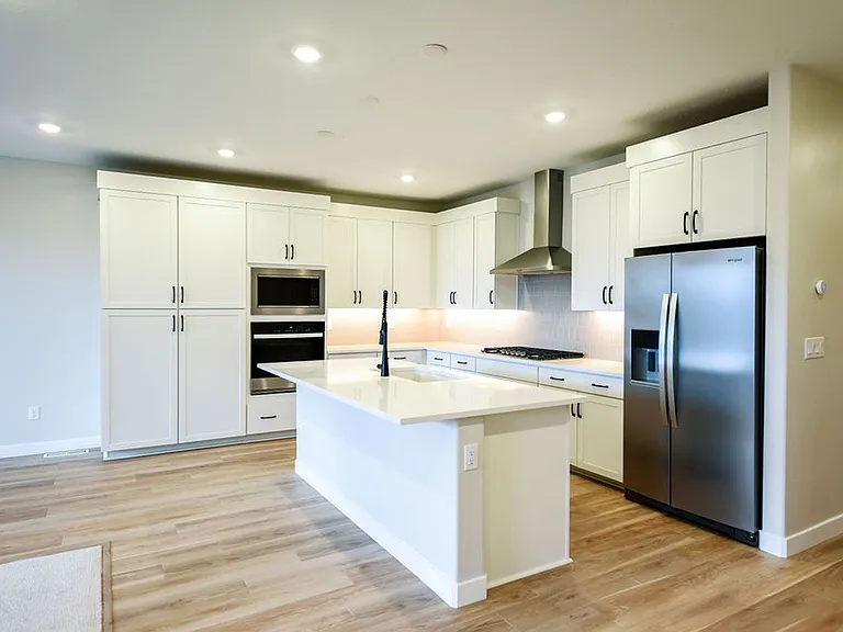 2382 N Coyote Bend Way S — Photo 4