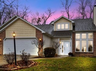 8808 Sandpiper Ct, Fort Wayne, IN
