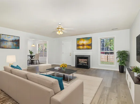 108 Hiddenwood Ct, Garner, NC 27529