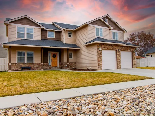 260 Sycamore Ave, Fruitland, ID 83619