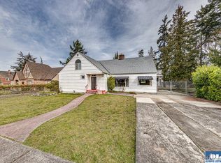 1327 E 2nd St, Port Angeles, WA