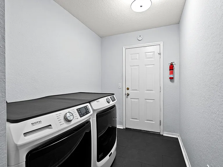 11366 Riddle Dr — Photo 39