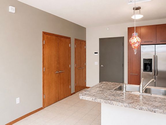 3rd image of 2610-2620 NW 50th St