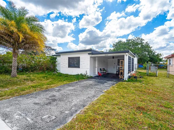 5844 Garfield St, Hollywood, FL 33021