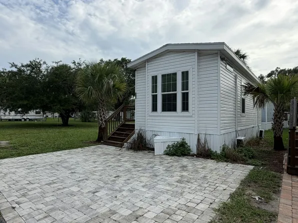 11240 N Northwood Dr #131, Inglis, FL 34449