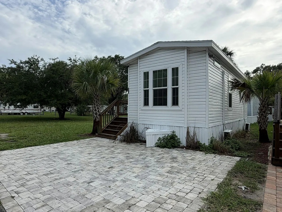 Floor plan RENT BETTER!