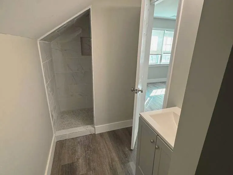 555 Paines Ave NW #3 — Photo 7