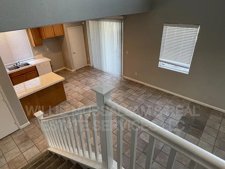4117 Rogers Canyon Rd — Photo 9