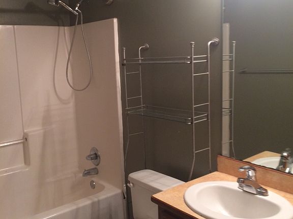 3rd image of 5691 Emily Ln